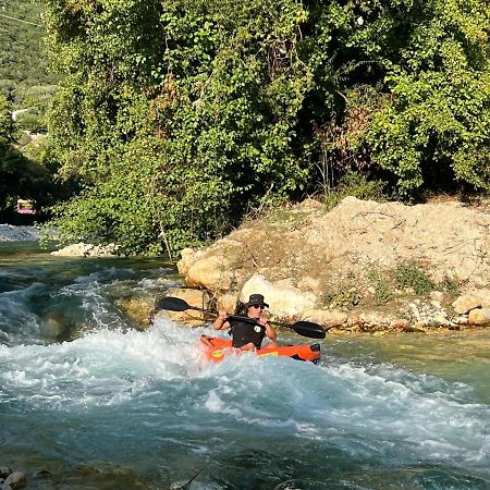 Acheron Springs-Markou Ilias Glikí Kültér fotó
